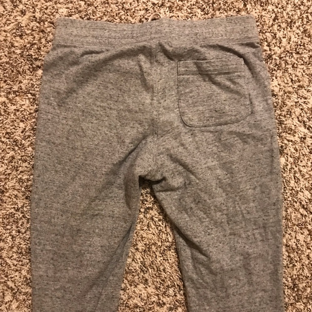 3/$15 Uniqlo Kids Joggers with Pockets - Picture 7 of 9